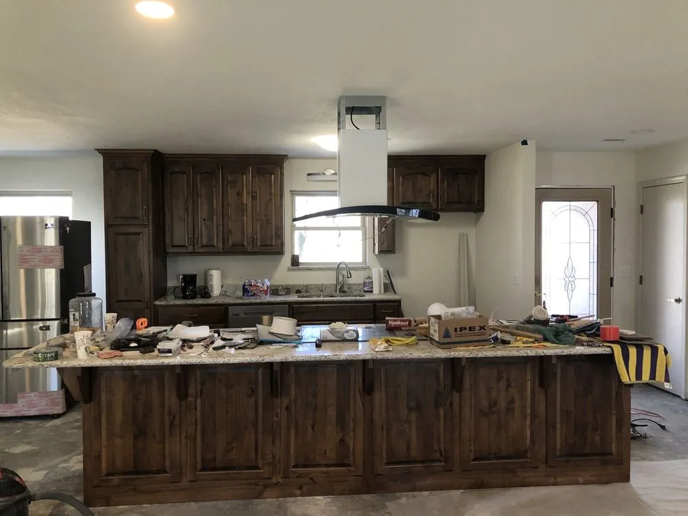 Expert emergency electrical service service in Miami, OK - 1 Electric & Contracting