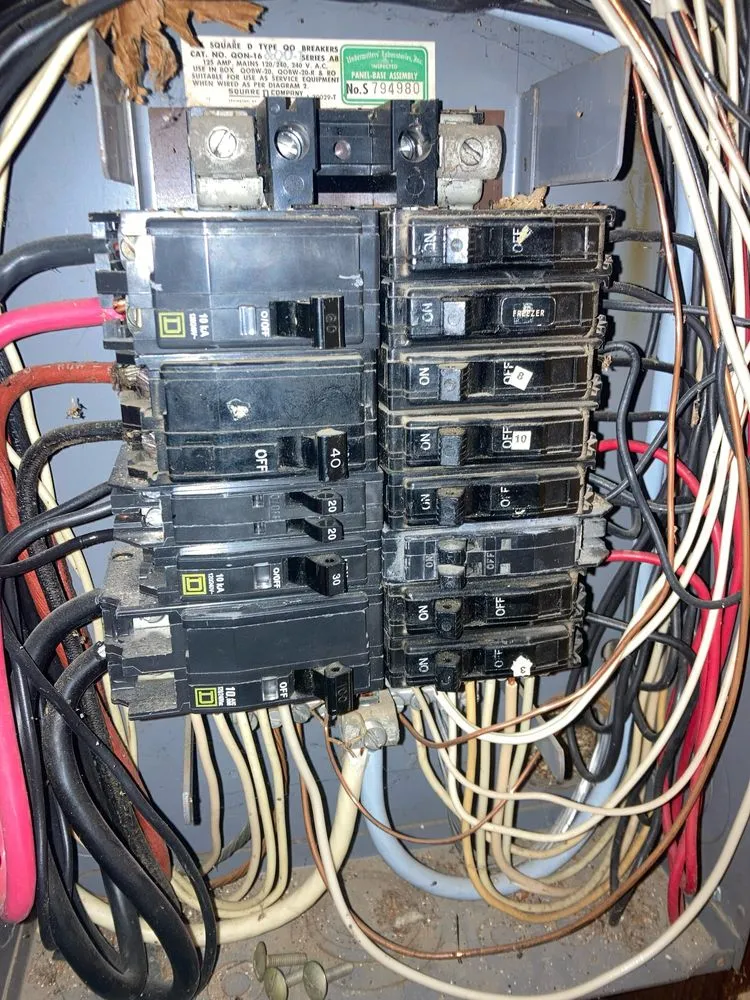 Trusted panel upgrade service in Miami, OK - 1 Electric & Contracting