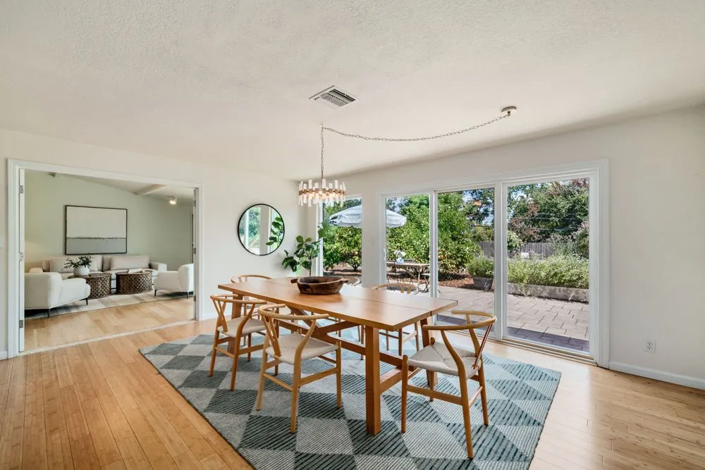 Slide of 1 Source Electric