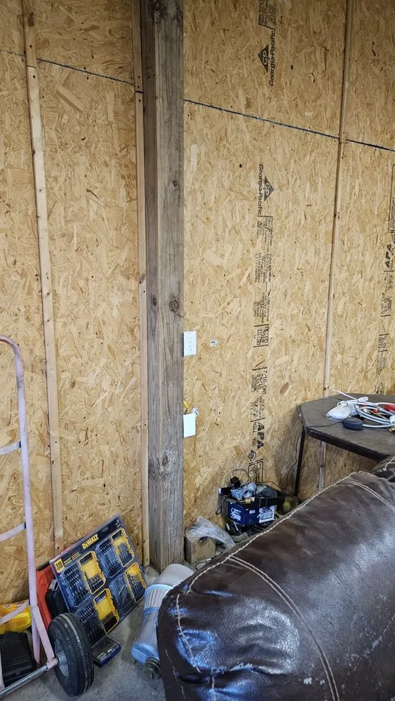 Slide of 1 Wise Electrician