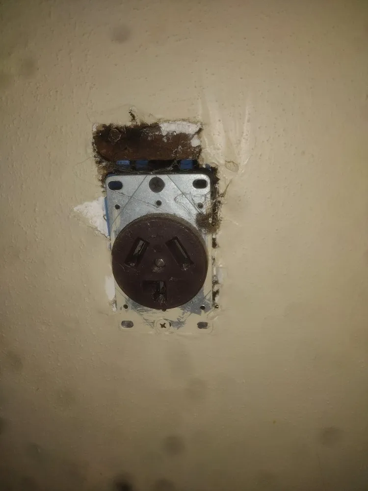 Licensed electrical service for homes in emergency electrical service,  by 