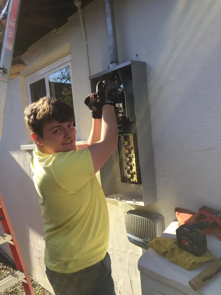 Slide of 110/220V Electric