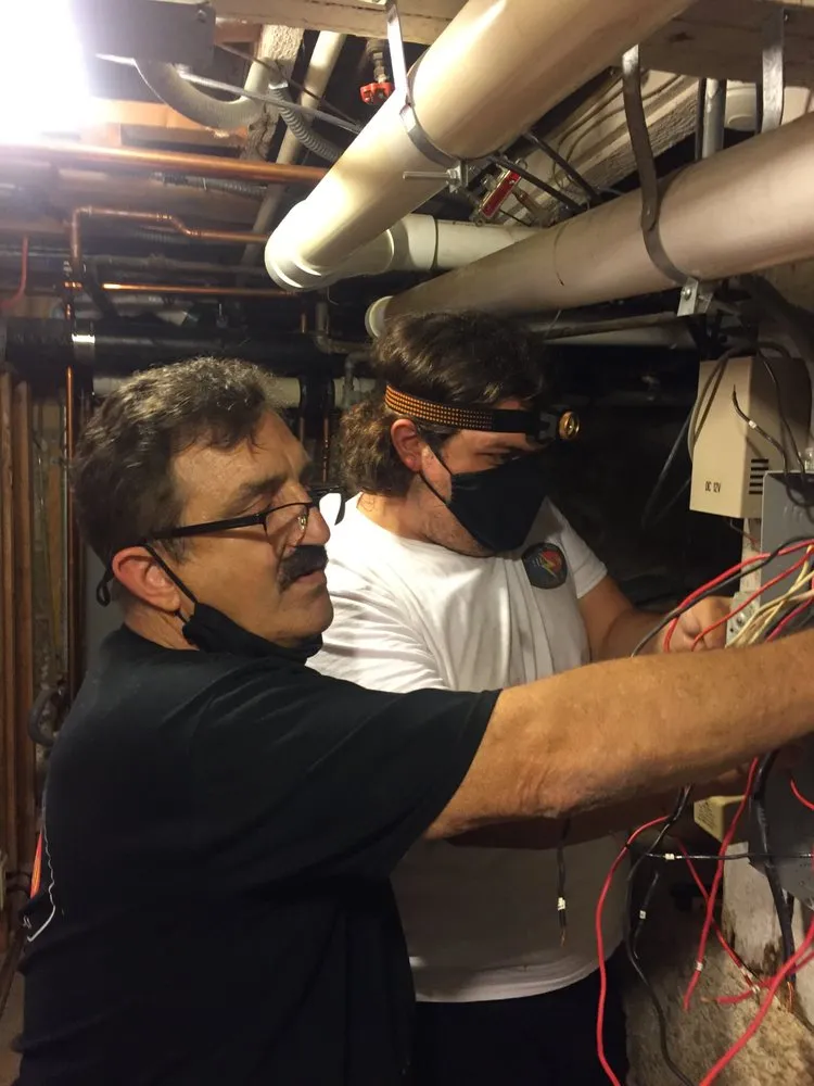 Slide of 110/220V Electric