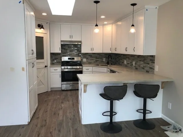 Slide of 12 Gauge Construction Services Inc