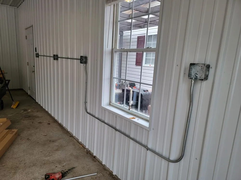 Emergency electrician providing lighting installation in Dellroy, OH - 171 Electric