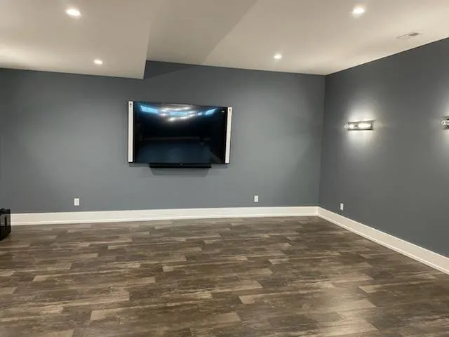 Affordable electrician providing lighting installation in Dellroy, OH - 171 Electric