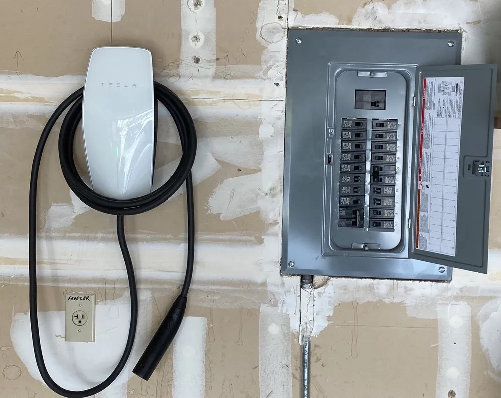 Slide of 1st Choice Electric Service