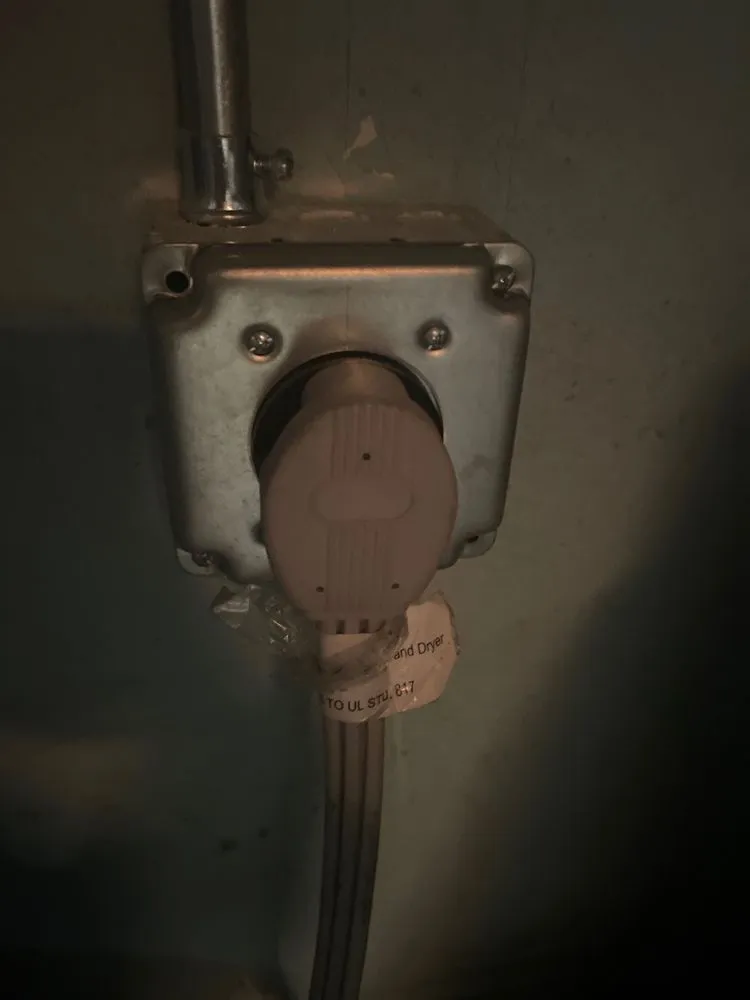 Professional emergency electrical service in ,  by 1st Choice Electric Service