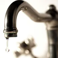 Expert electrician providing emergency electrical service in , 