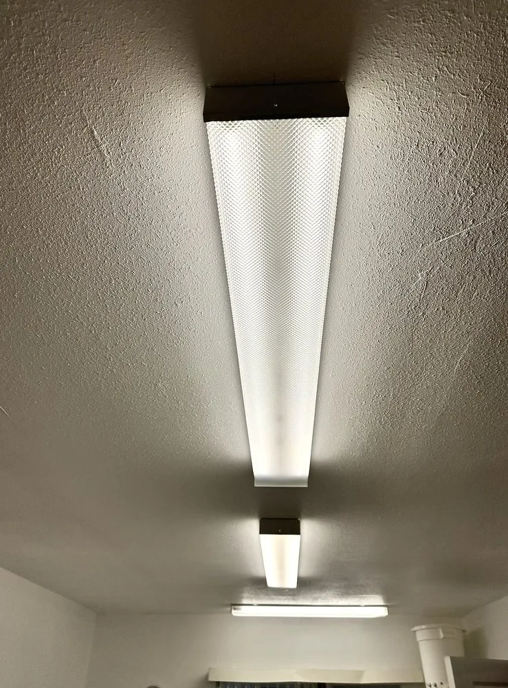 Certified electrical service for homes in emergency electrical service, by