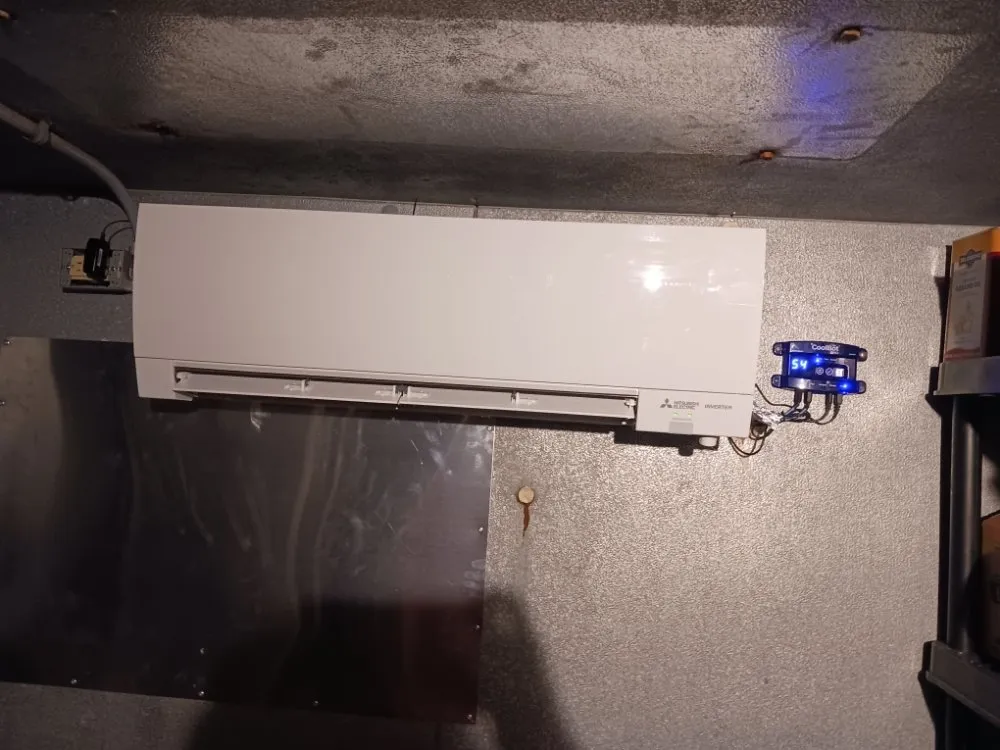 Slide of 2 Dudes Handyman