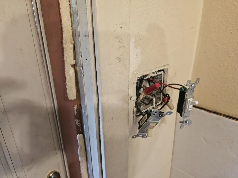 Slide of 2 Kings Handyman