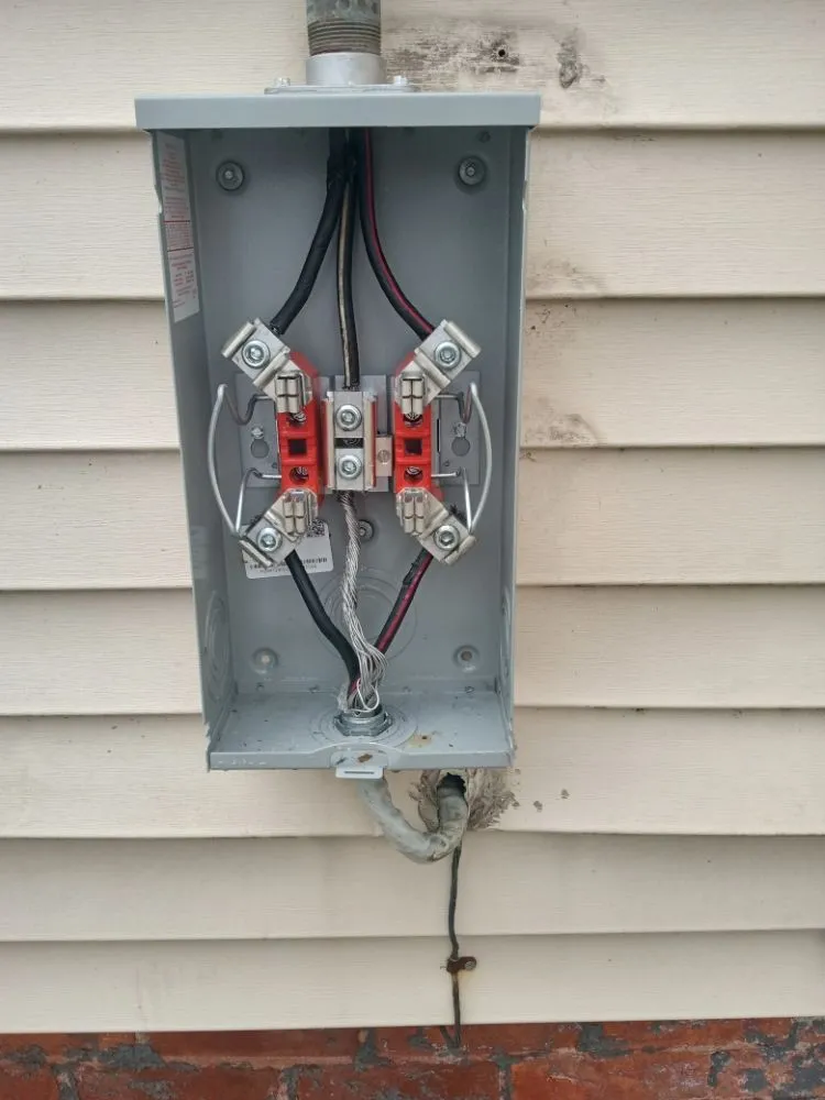 Slide of 2 Wire Doc's