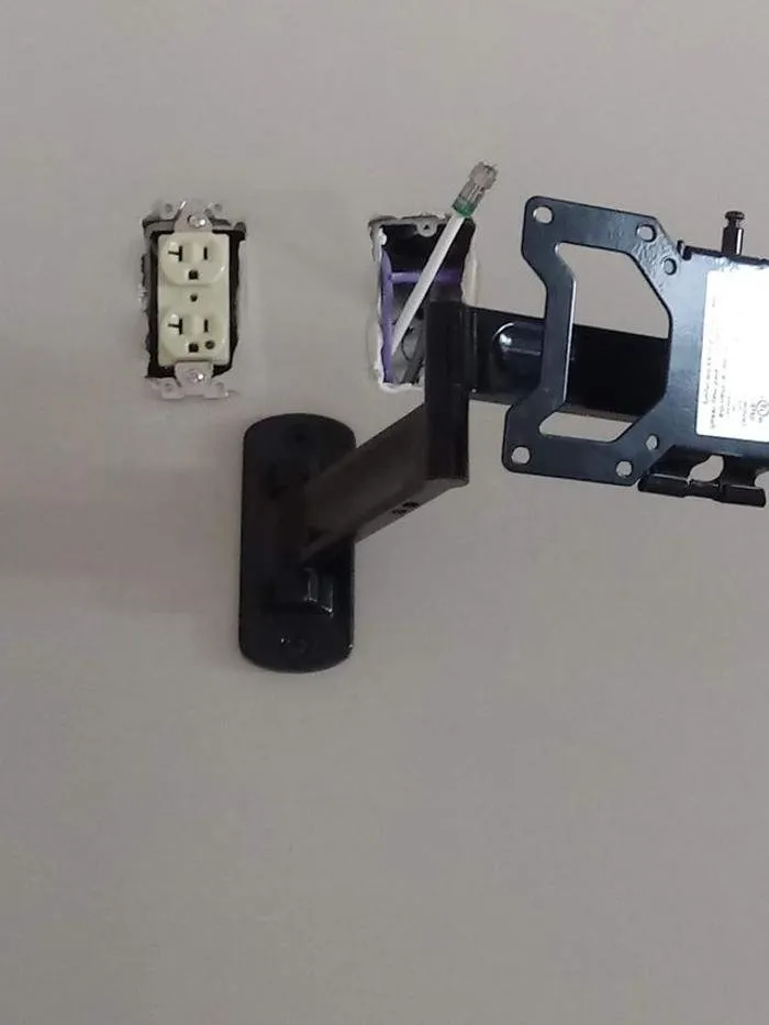 Slide of 2 Wire Doc's