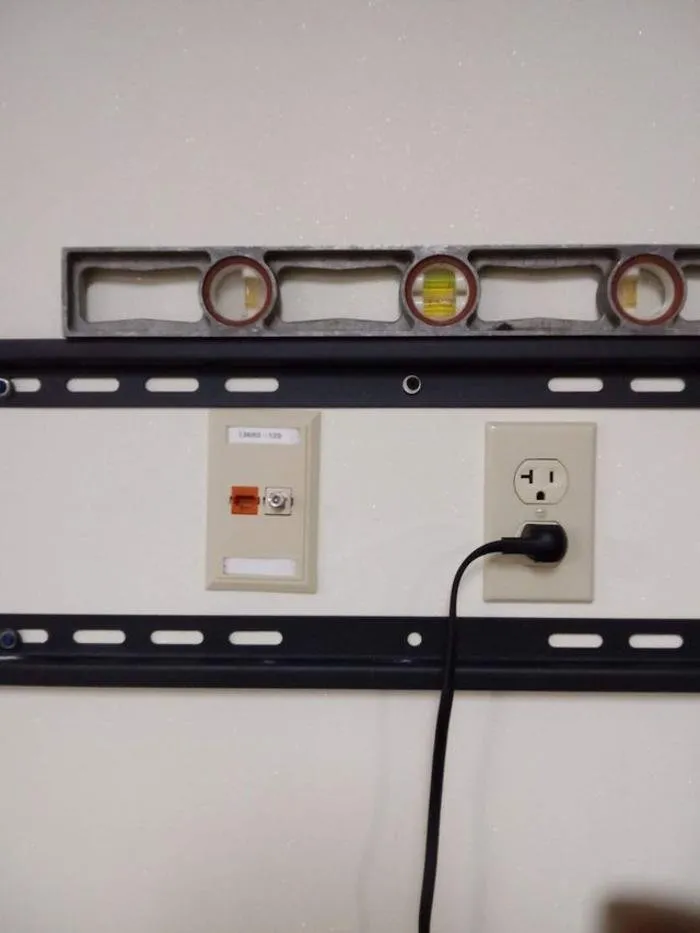 Slide of 2 Wire Doc's