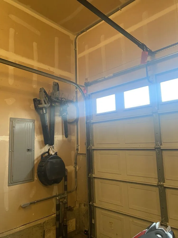 Slide of 206 Electric