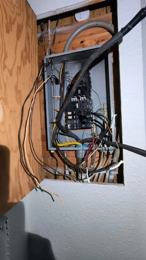 Slide of 206 Electric