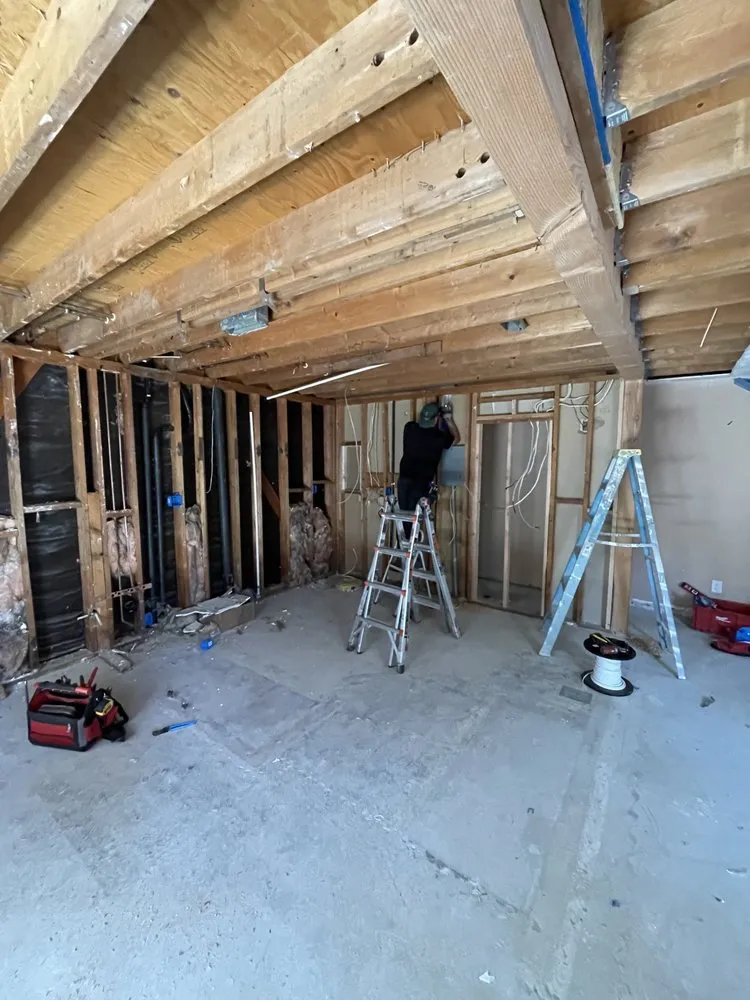 Slide of 21 Electric