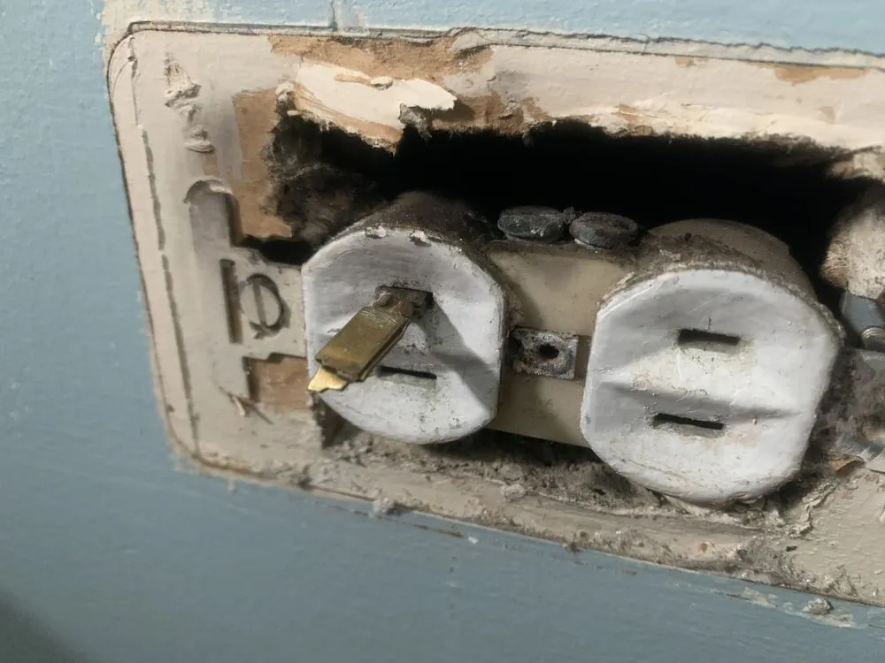 Slide of 221 Electric