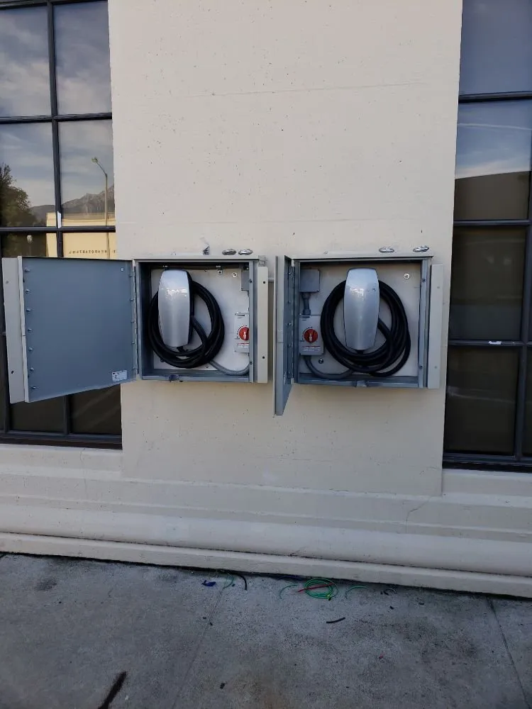 Slide of 24/7 Electric