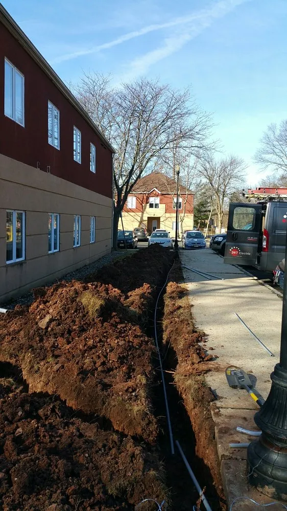 Slide of 24/7 Electric