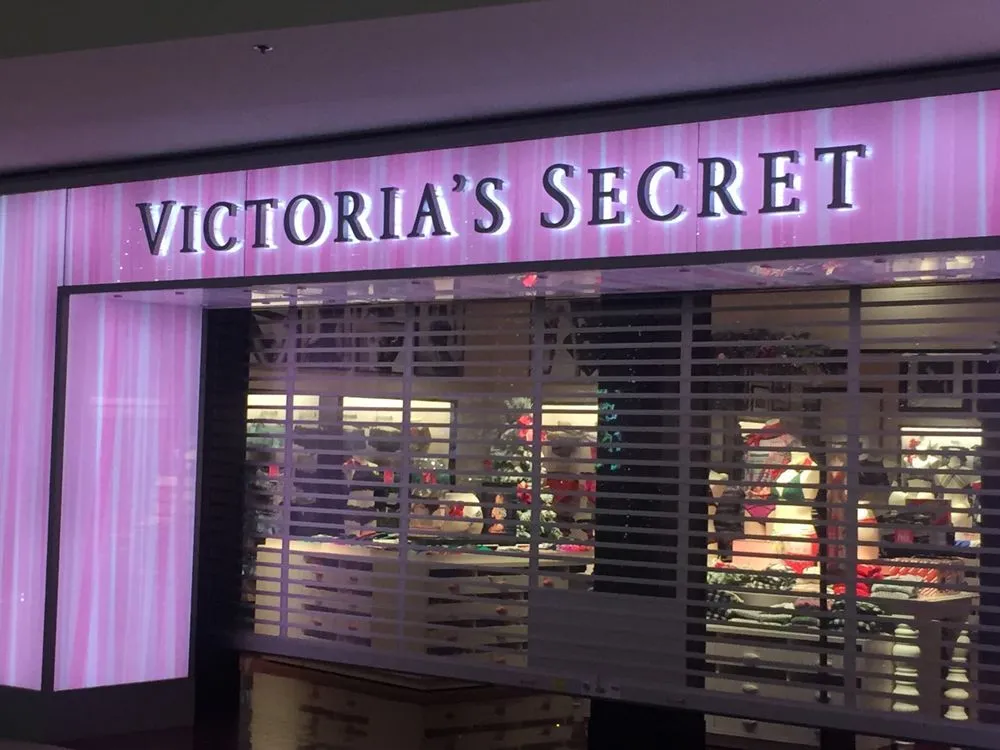 Slide of 25th Hour Services