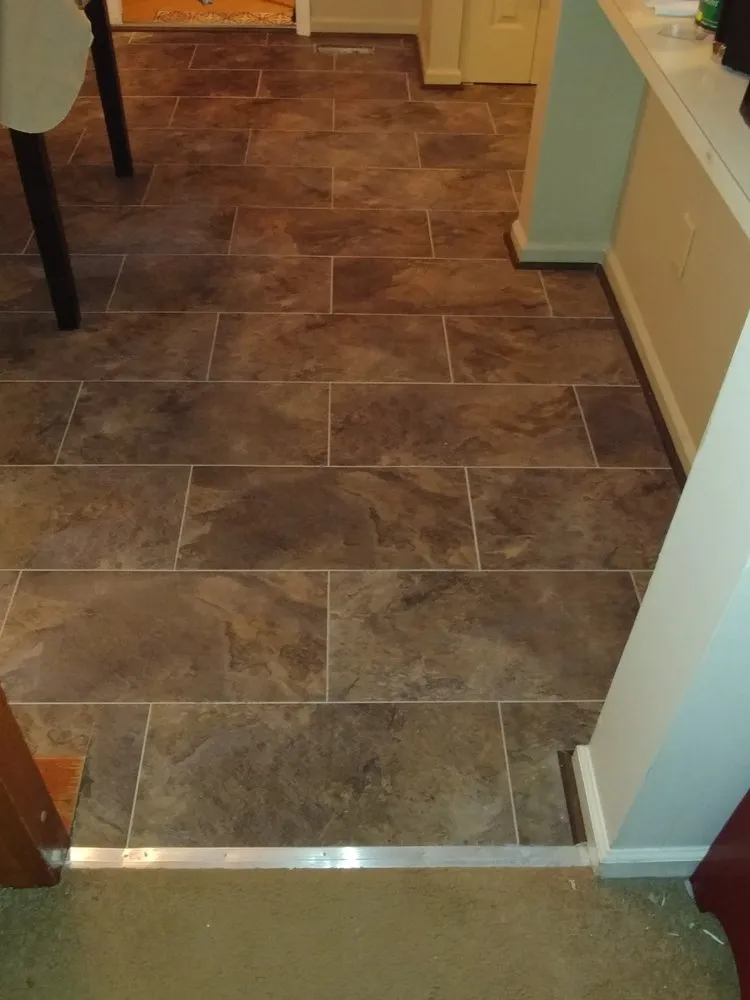 Licensed electrician providing lighting installation in Greater Landover, MD - 2K Home Services