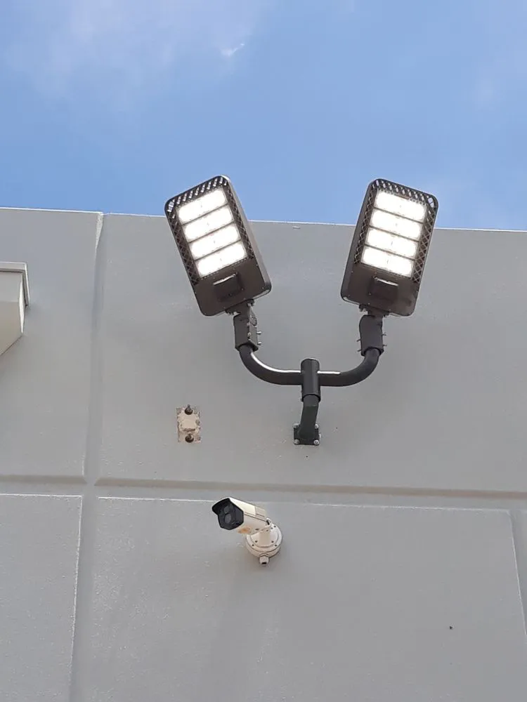 Reliable outlet and switch repair in Port St. Lucie, FL by 2K Tech Electric