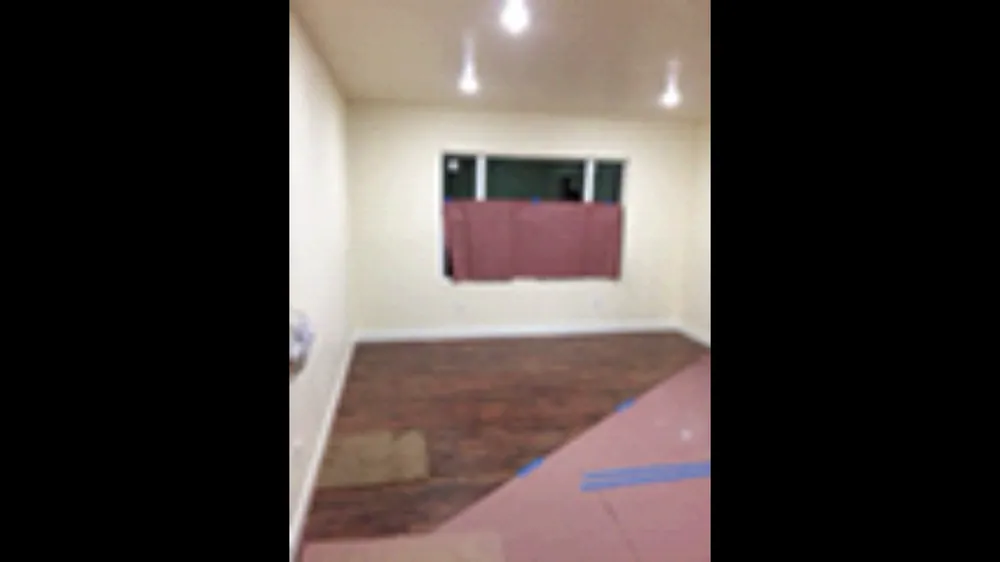 Slide of 2kings Electric