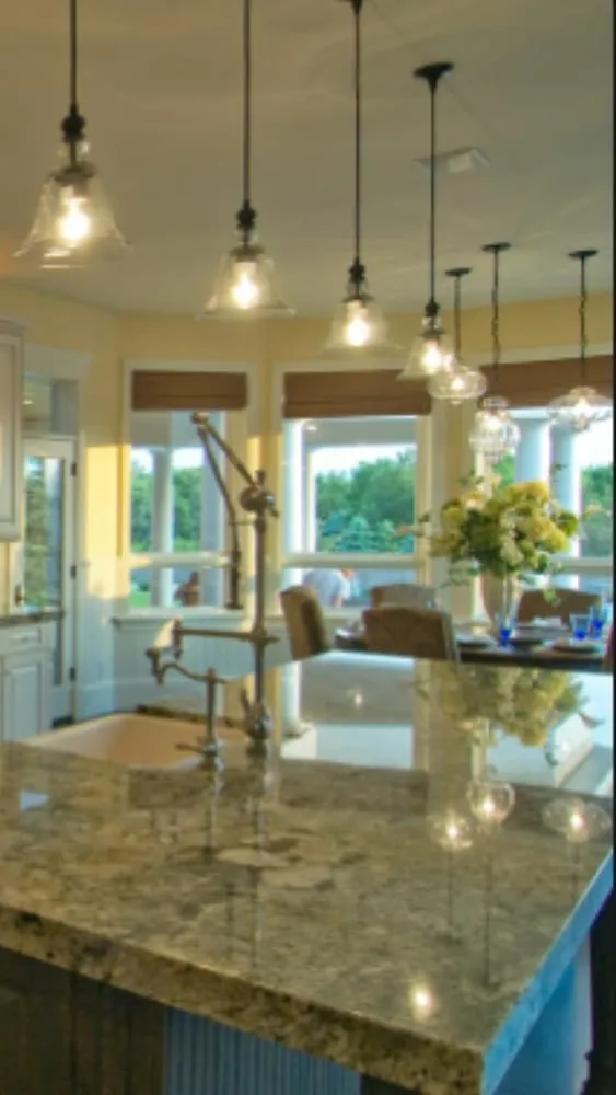 Slide of 2kings Electric