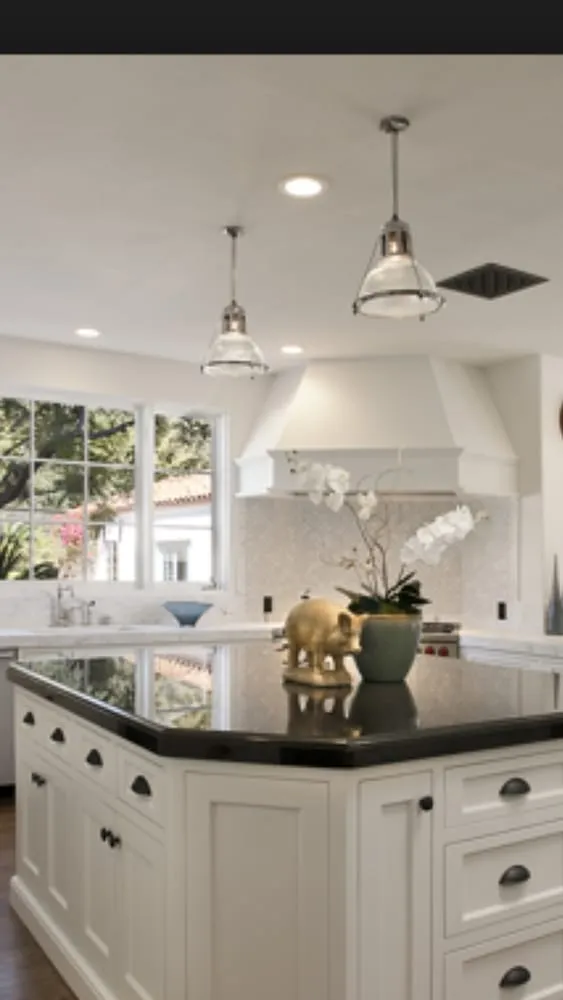 Slide of 2kings Electric