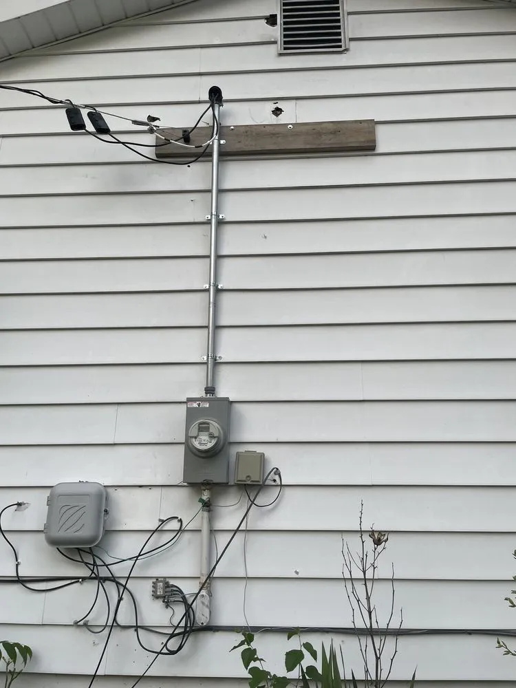 Slide of 3 Gen Electric