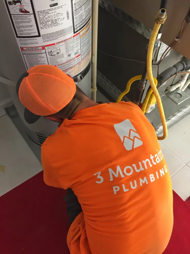 Professional emergency electrical service experts serving Milwaukie, OR - 3 Mountains Home Services