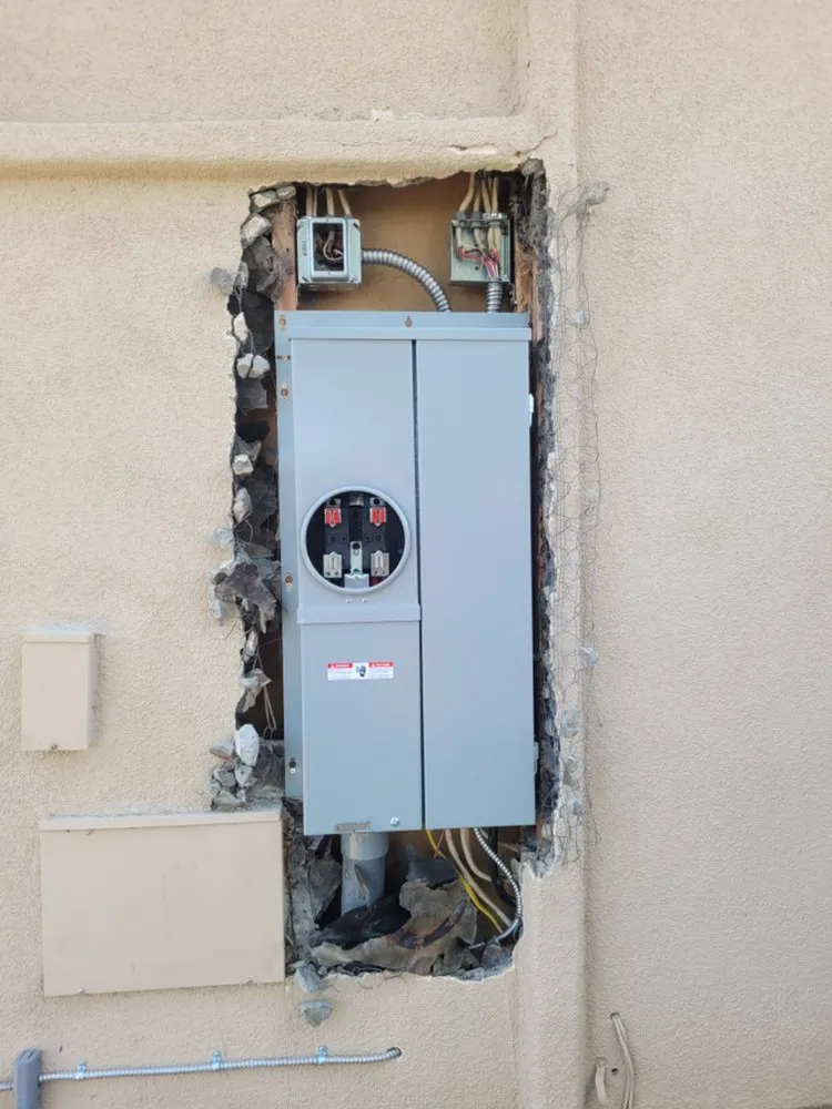 Licensed circuit breaker repair service in ,  - 3 Phase Electric