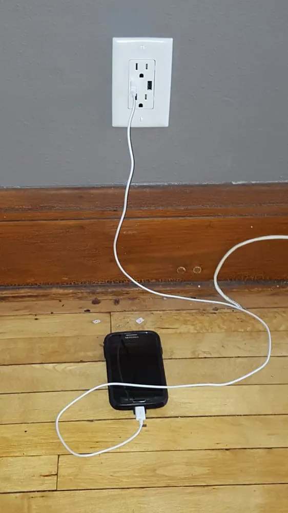 Reliable electrician providing lighting installation in ,