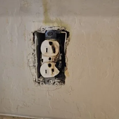 Slide of 3 Sons Electric