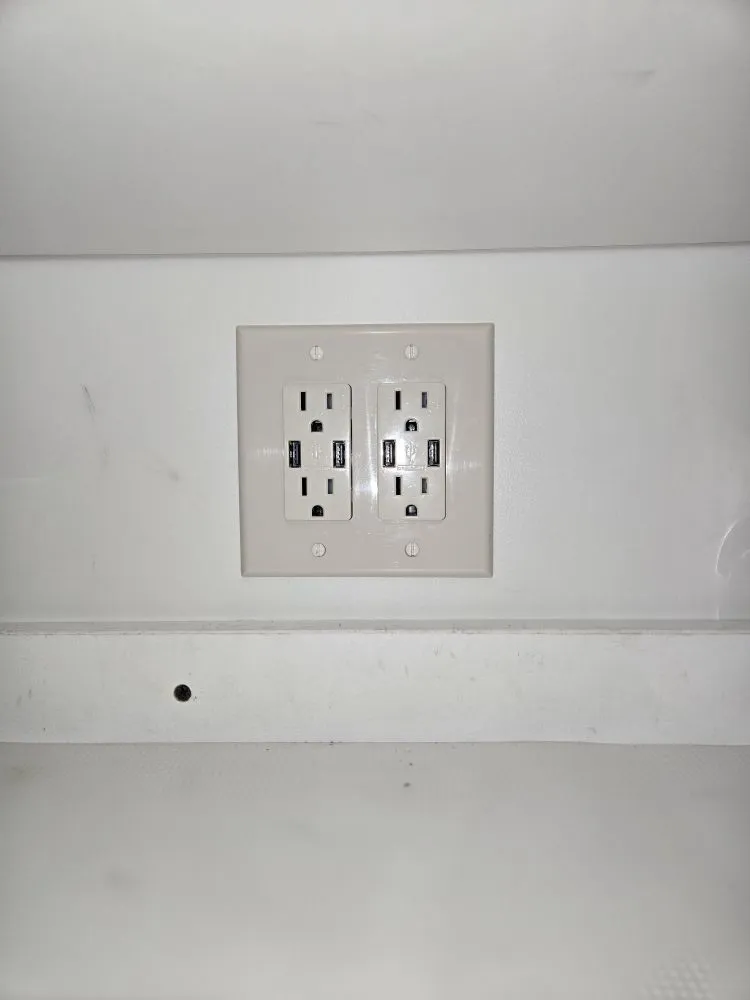 Licensed electrical service for homes in wiring installation,  by 
