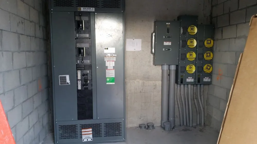 Slide of 305 Power Corp