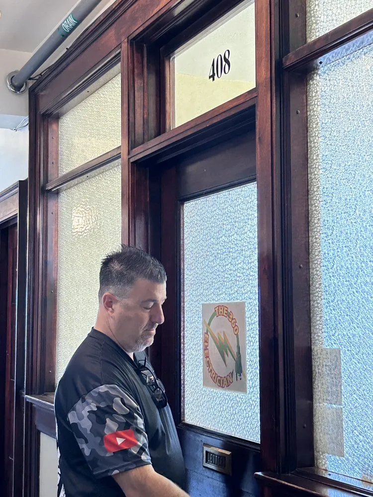 Slide of 360 Electric