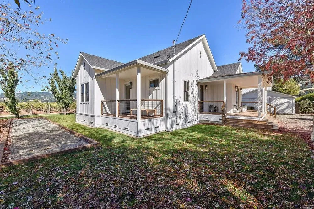 Slide of 361 Electric