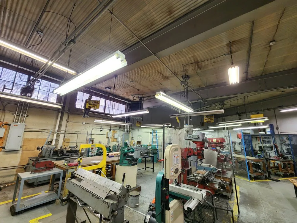 Slide of 369 Electrical Services