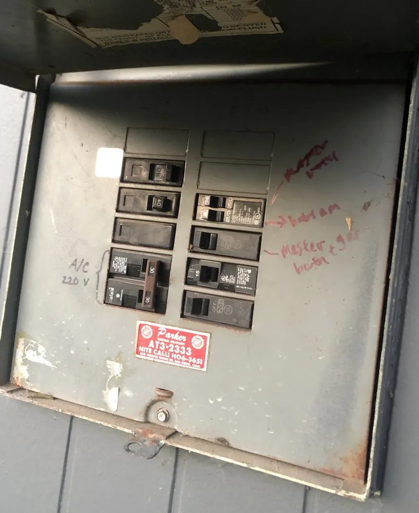 Slide of 3e Electrical Services