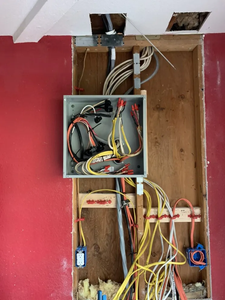 Reliable emergency electrical service experts serving , - 3G Electric