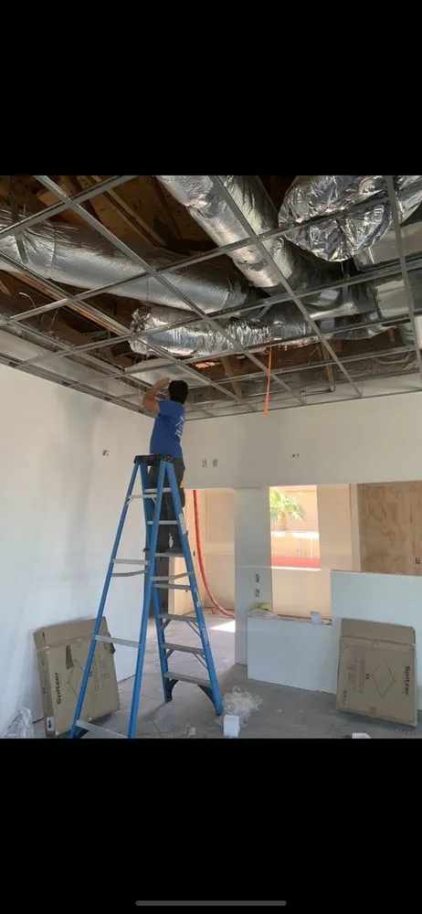 Slide of 3H Electric