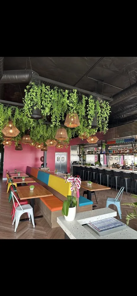 Slide of 3H Electric