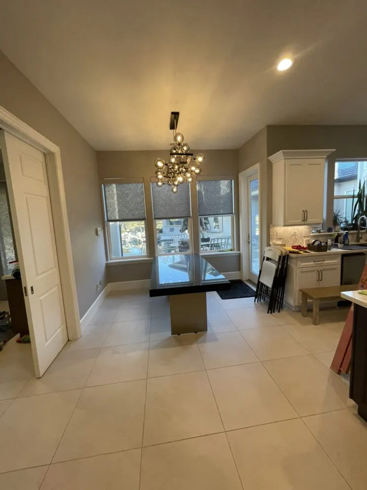 Slide of 3Js Electric