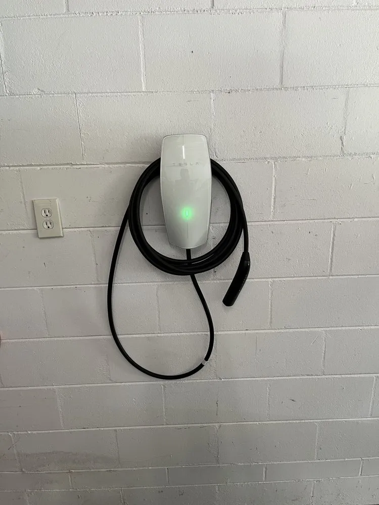 Slide of 3M Electrical Services