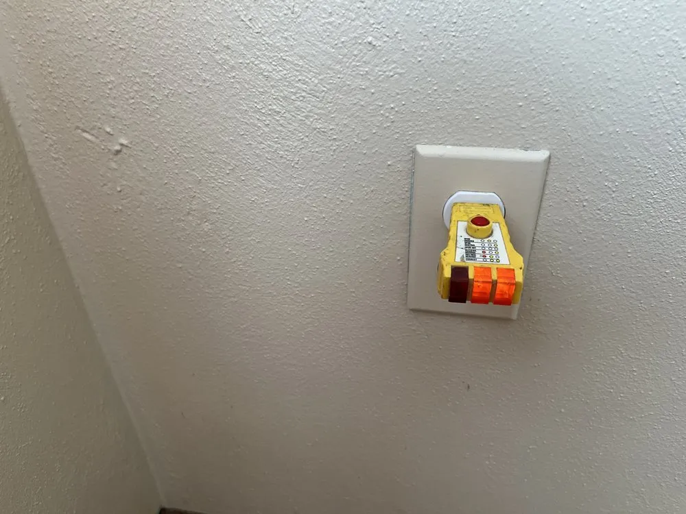 Slide of 3M Electrical Services