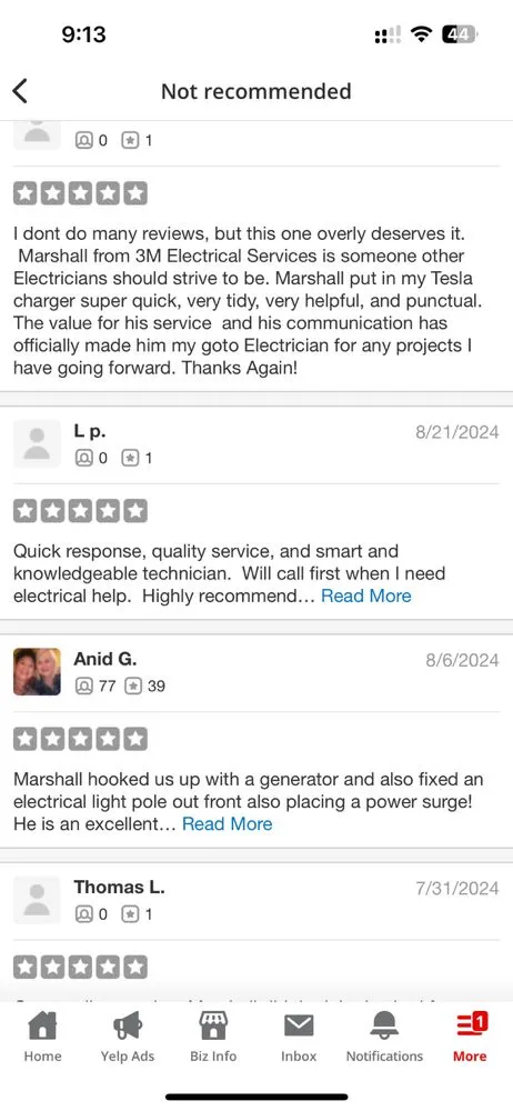 Certified electrician providing circuit breaker repair in ,