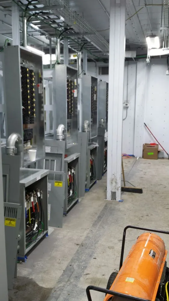 Slide of 3rd Rock Electric